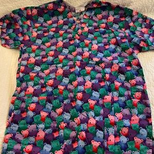 Peaches uniform scrub top